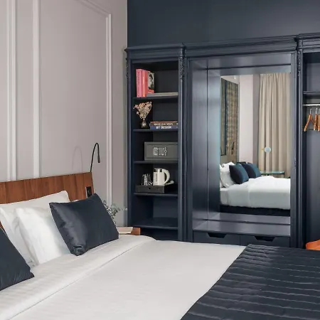 M Social Opera Hotel