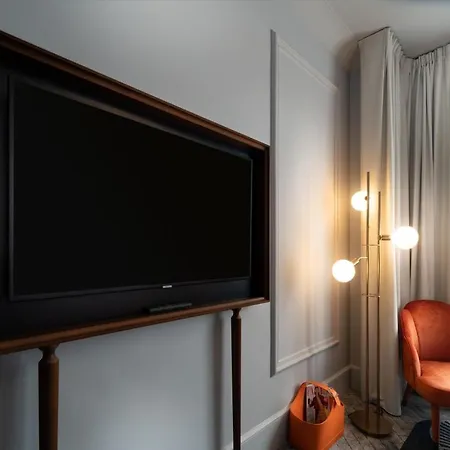Hotel M Social Opera 4*