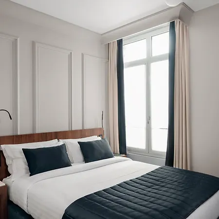 M Social Opera Hotel