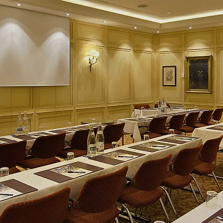 M Social Opera Hotel 4*