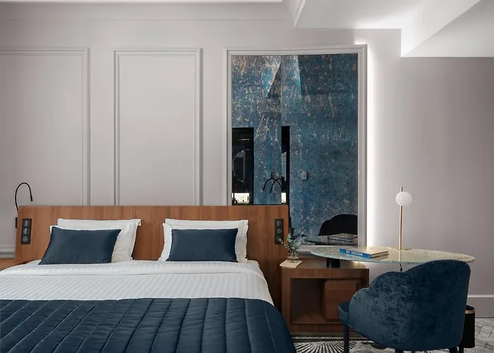 Hotel M Social