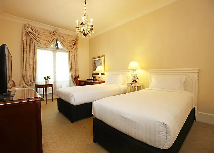 M Social Hotel 4*