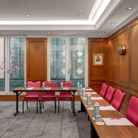 M Social Hotel Paris