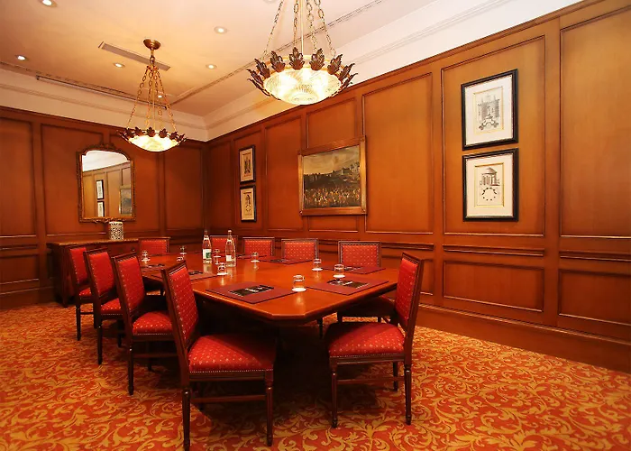 Hotel M Social
